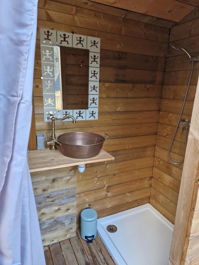 Les Cabanes Feeriques Du Cheix Saint-Diery エクステリア 写真